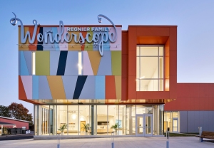 Front of Wonderscope building from their website